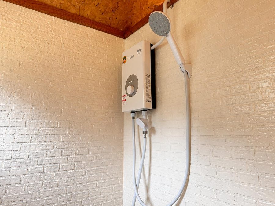 Hot water shower
